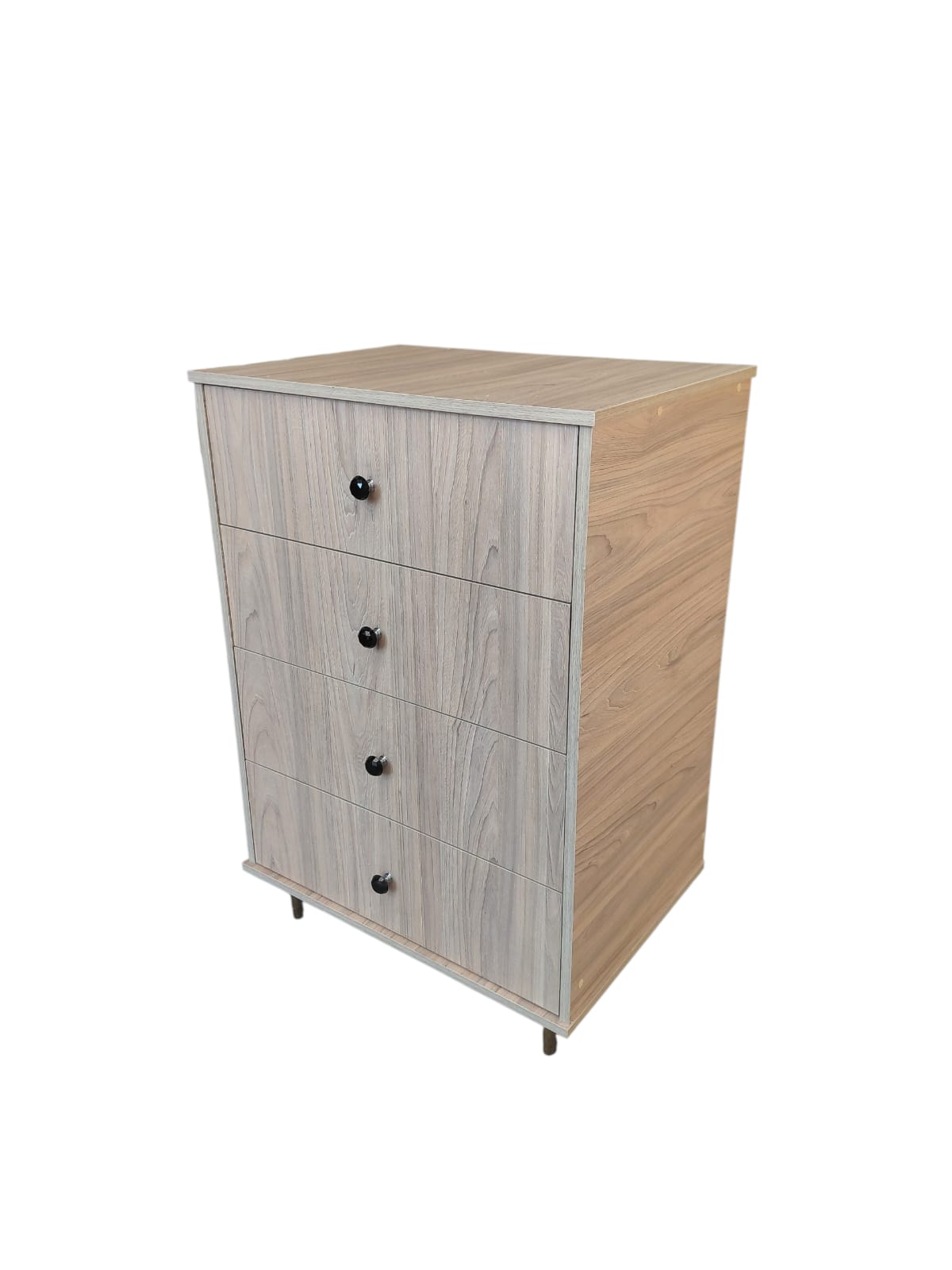 Cómoda Oslo – Estilo nórdico, elegante y funcional.